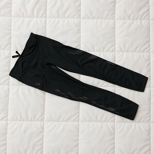 Under armour speed rocket women’s medium tall black athletic leggings